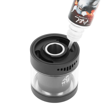 Le remplissage de l'atomiseur Nightmare XL RTA 40mm de chez Suicide Mods