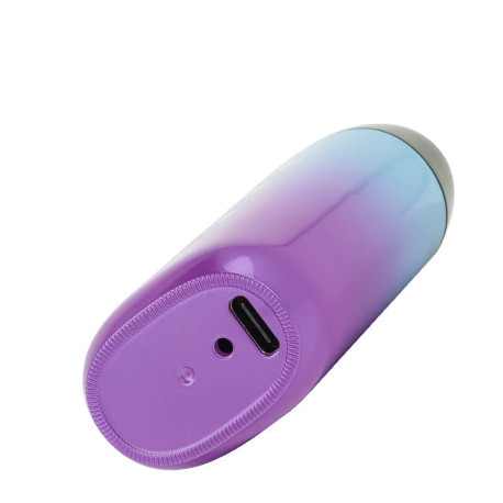 Le port USB-C de la puff rechargeable Dojo Blast Kiwi Fruit de la Passion et Goyage de chez Vaporesso