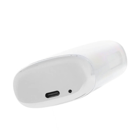 Le port USB-C de la puff rechargeable Torna Max Dragon Fruit Blue Iced de chez Torna-Bar
