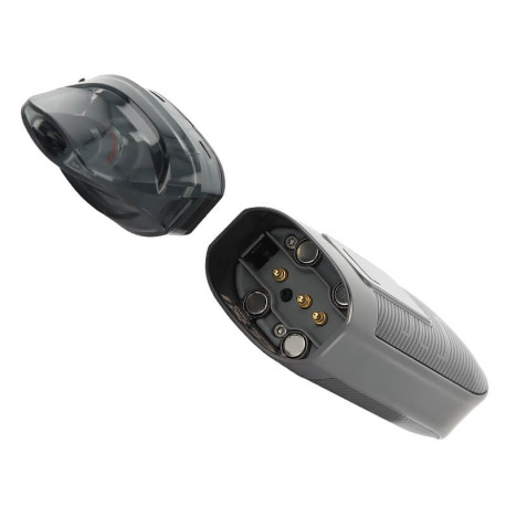 La connexion magnétique entre la cartouche et le pod Luxe X3 par Vaporesso