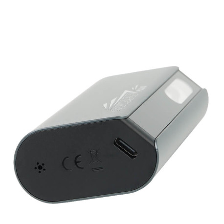 Le port USB-C de la puff Cruiser Plus 37K Wild Berries Ice par JNR