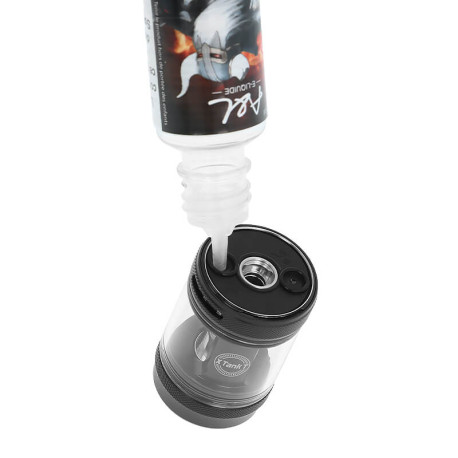 The filling of Vaporesso's XTank T clearomizer