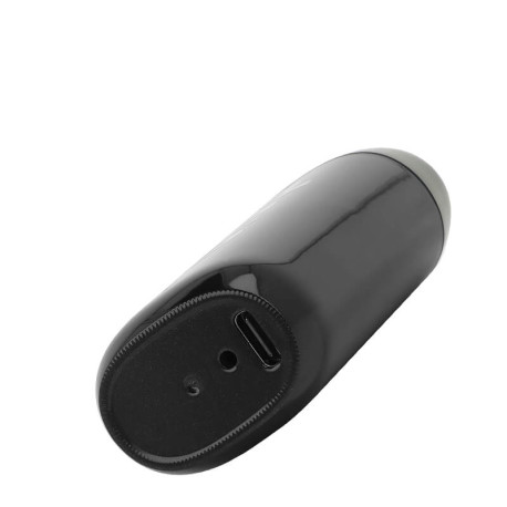 The USB-C port of Vaporesso's Cola Glacé Dojo Blast rechargeable puff
