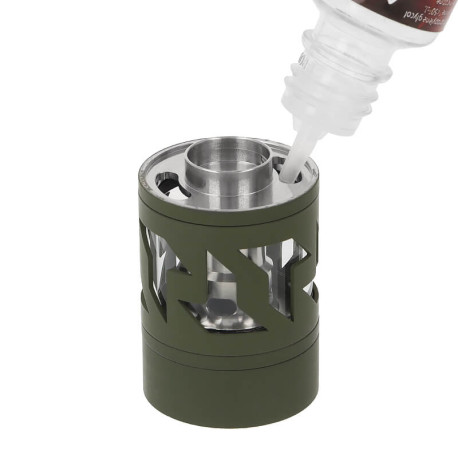 The filling of Titanide's Cerakote Apogée 1.5 clearomizer