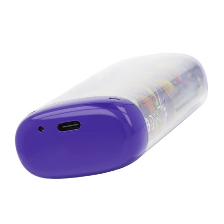 The USB-C port of Tornadoliq's Crazy Puff Mango Passion Fruit 35K Puff