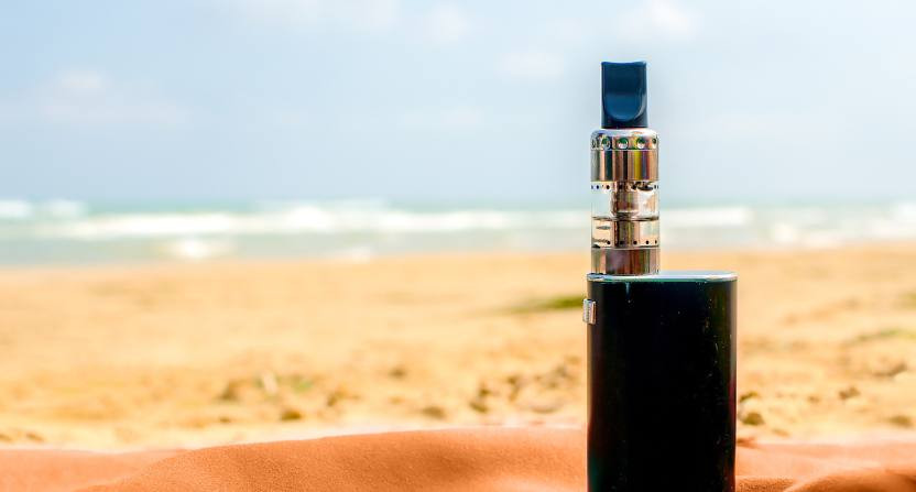 Les 9 plages qui interdisent les cigarettes électroniques