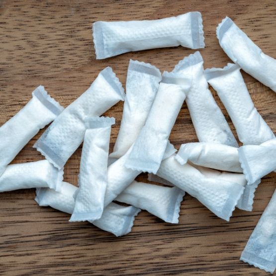Sachets de nicotine : une interdiction prévue en France dès 2026