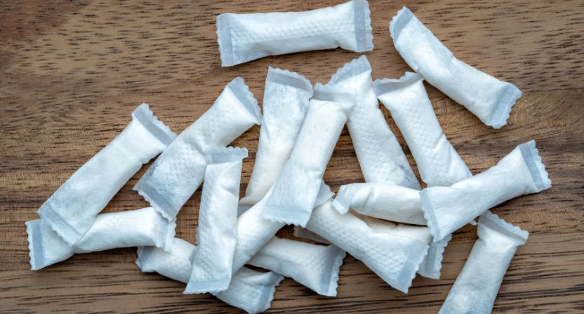 Sachets de nicotine : une interdiction prévue en France dès 2026
