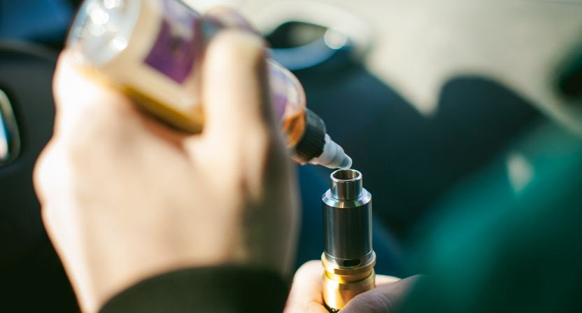 Les e-liquides taxés et interdiction de vendre en ligne dès 2026 ? Tout ce que vous devez savoir