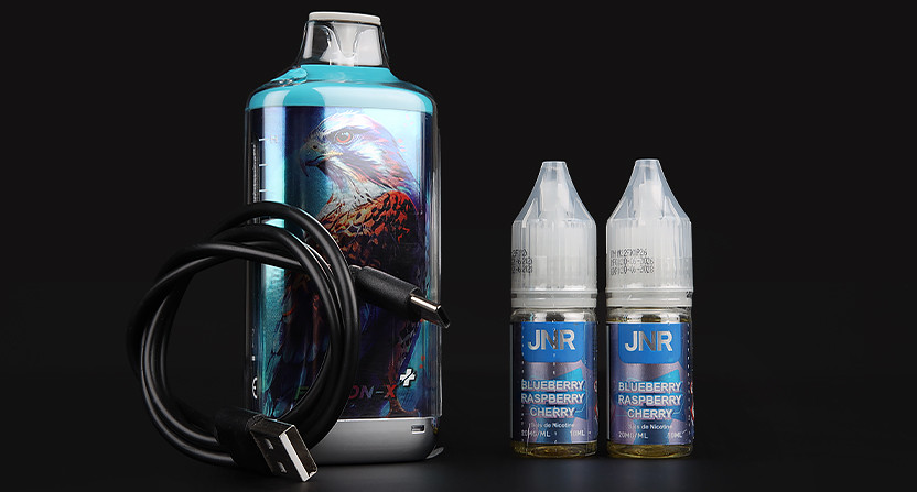 Comment recharger sa puff rechargeable ? Le guide complet (batterie et e-liquide)