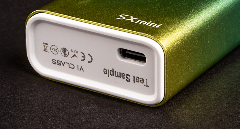 Le port USB-C pour le chargement de la SX Mini Vi Class