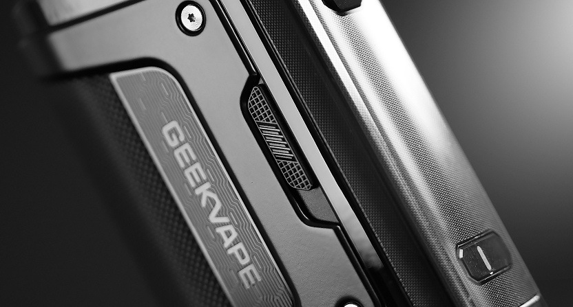 Le bouton coulissant du kit Aegis Legend 5 par Geek Vape