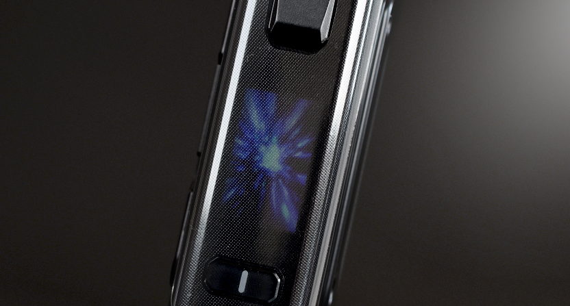 L'écran couleur de la box Legend 5 de Geek Vape