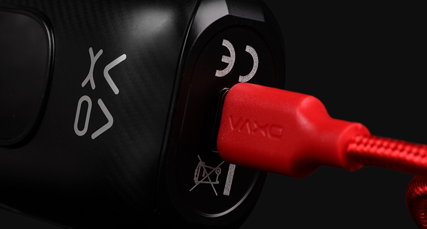 Le port USB-C du pod Vprime 2 par OXVA