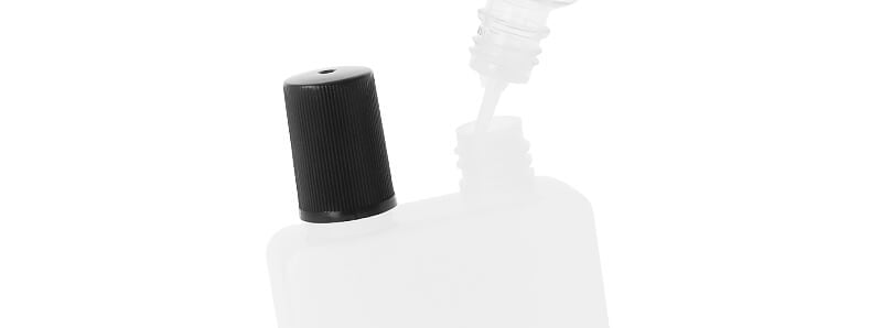 Filling the Dualfill 75ml bottle