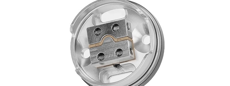 The postless deck of Steam Crave's Plus V4 RDTA aromamizer