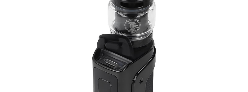 Le port USB-C du kit Aegis Solo 5 de Geekvape
