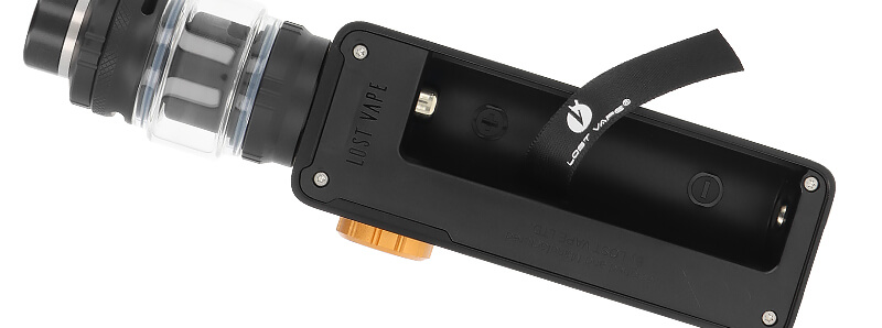 La trappe à accu du kit Centaurus M100 de Lost Vape