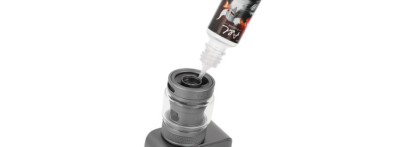 Le remplissage du clearomiseur DotTank Max V2 sur le kit DotBox 220 V2 de Dotmod