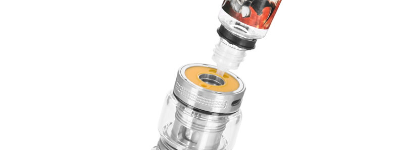 Le remplissage du clearomiseur Precisio Sub Ohm sur le kit Rayden 100 de BD Vape