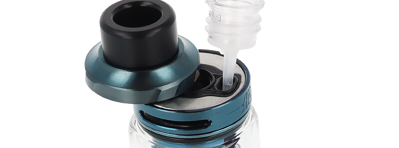Le remplissage du kit Revolto S de chez Aspire
