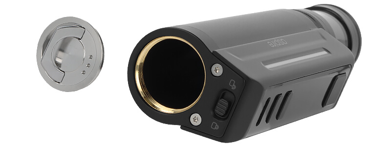 La trappe à accu du kit Zelos X80 de chez Aspire