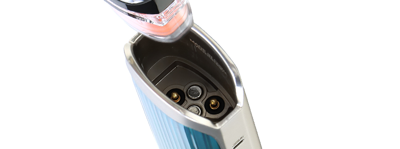 The magnetized connector of Vaporesso’s Luxe QS pod mod