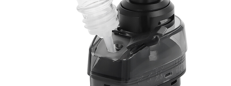 Le remplissage de la cartouche Coolfire PZPulse de chez Innokin