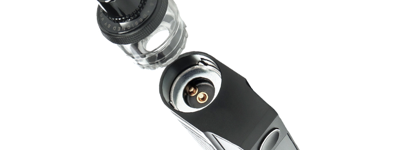 La connexion aimantée du pod Drag E60 par Voopoo