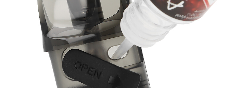 Le remplissage de la cartouche du pod Thelema Elite DM45 par Lost Vape