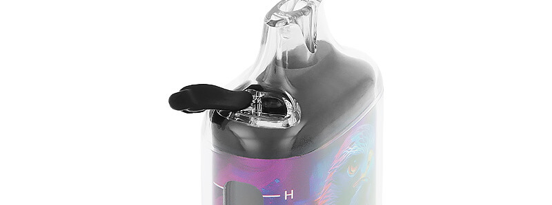 La trappe de remplissage de la puff rechargeable Falcon-X Plus par JNR