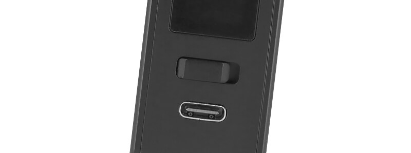 Le port USB-C de la box Centaurus M100 de la marque Lost Vape