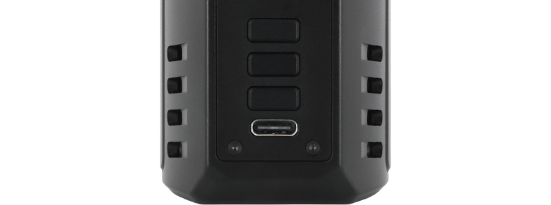 Le port de rechargement USB-C sur la Box Odin V2 de Dovpo