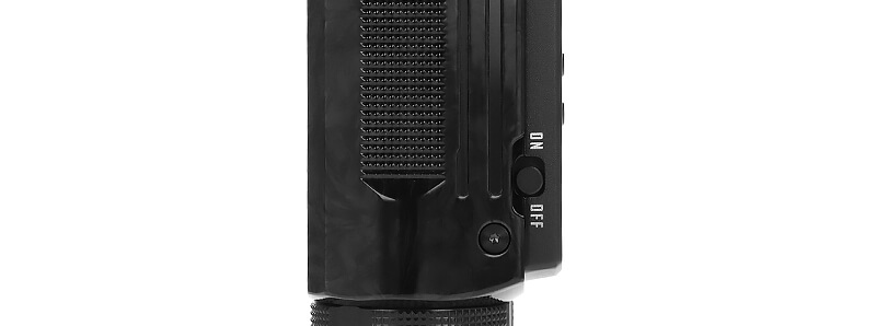 Le bouton ON/OFF de la box Rayden 100 V2 Limited Edition de BD Vape