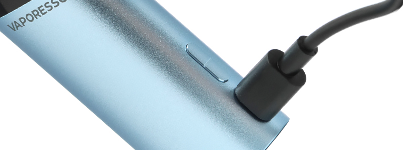 Le port USB-C de rechargement de la box Gen Fit 40 par Vaporesso
