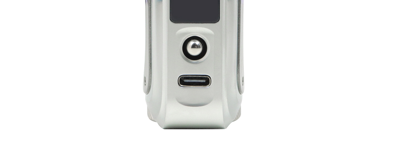 Le port USB-C de rechargement de la box SL Class V2 par SXmini