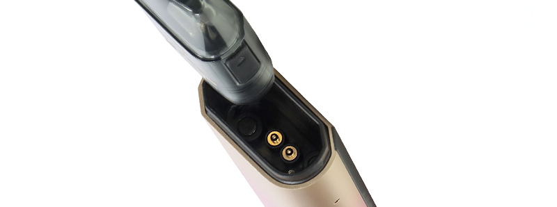 The 2ml Klypse disposable cartridge on the magnetic base of Innokin's Klypse pod