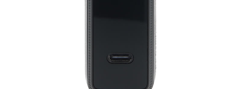 Le port USB-C du pod Drag X3 de chez Voopoo