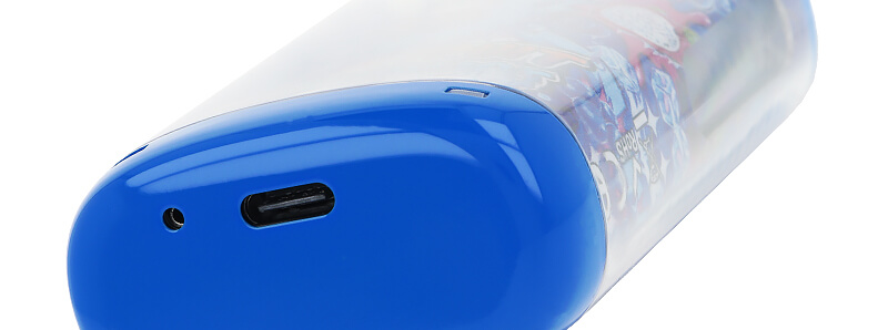 The USB-C port of Tornadoliq's Crazy Puff Dragon Fruit Blueberry Ice puff