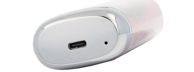 The USB-C port of JNR's Falcon-X Plus refillable puff