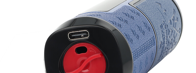 The USB-C port of Al Fakher's Crown Bar Hyper Max Blueberry Raspberry 30K rechargeable puff