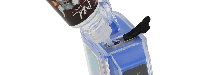 Le remplissage de la puff rechargeable Le Bar 45K Mr Blue de Lost Vape