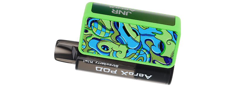 JNR's AeroX Strawberry Kiwi puff